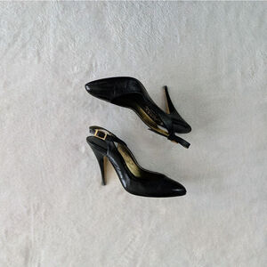 Frederick's of Hollywood Vintage Black Gold Slingback Heels - Size 5